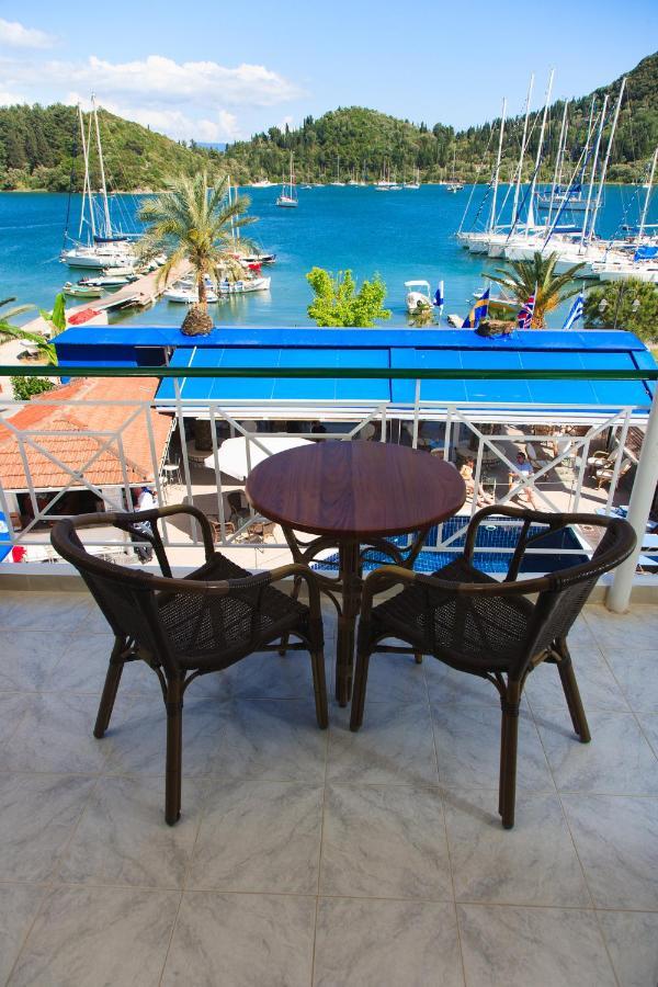 Bed and Breakfast Yannis Nydri  Exterior foto
