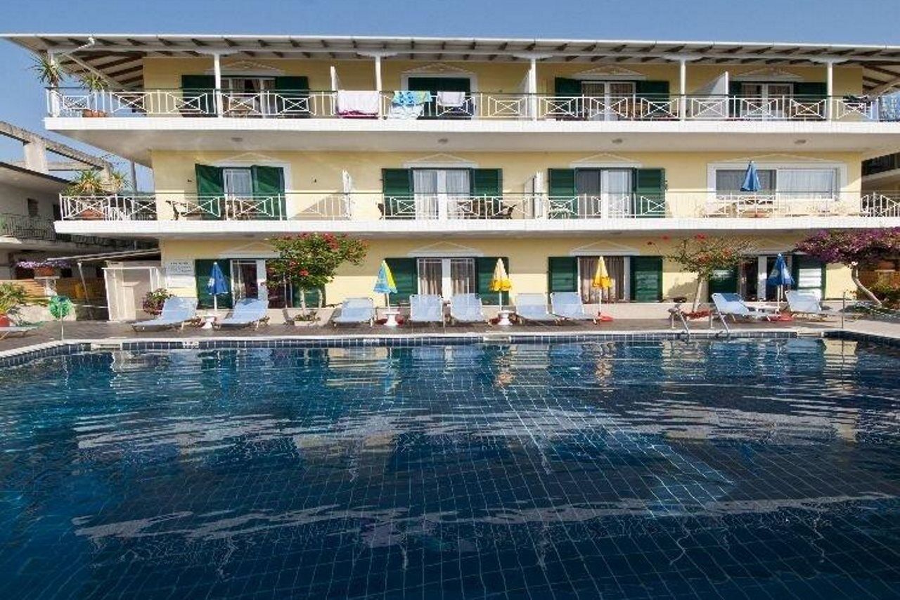 Bed and Breakfast Yannis Nydri  Exterior foto